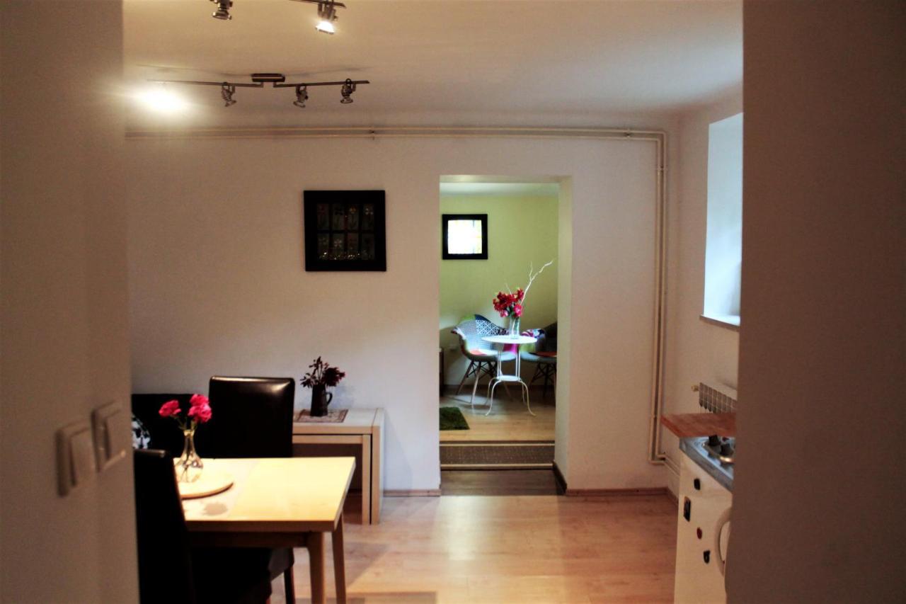 Nattache Studio Apartment Basment Zagreb Buitenkant foto